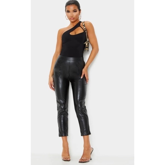 prettylittlething black faux leather pants - Picture 1 of 5